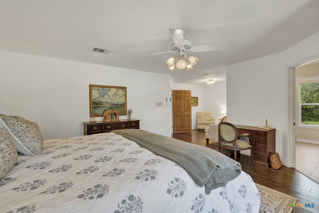 San Marcos, Texas, 78666, United States, 3 Bedrooms Bedrooms, ,3 BathroomsBathrooms,Residential,For Sale,1974886