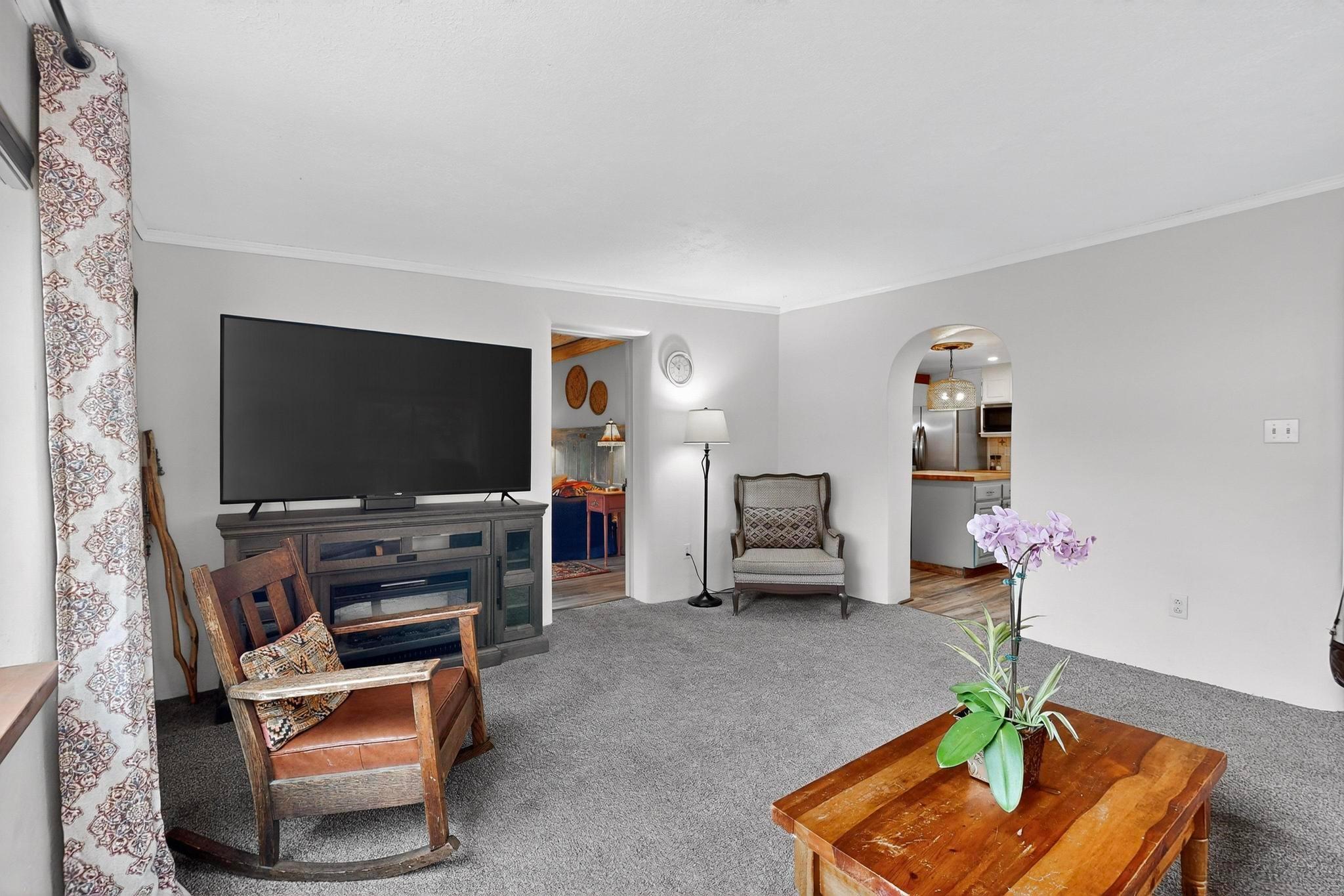 Santa Fe, New Mexico, 87505, United States, 3 Bedrooms Bedrooms, ,2 BathroomsBathrooms,Residential,For Sale,1971309