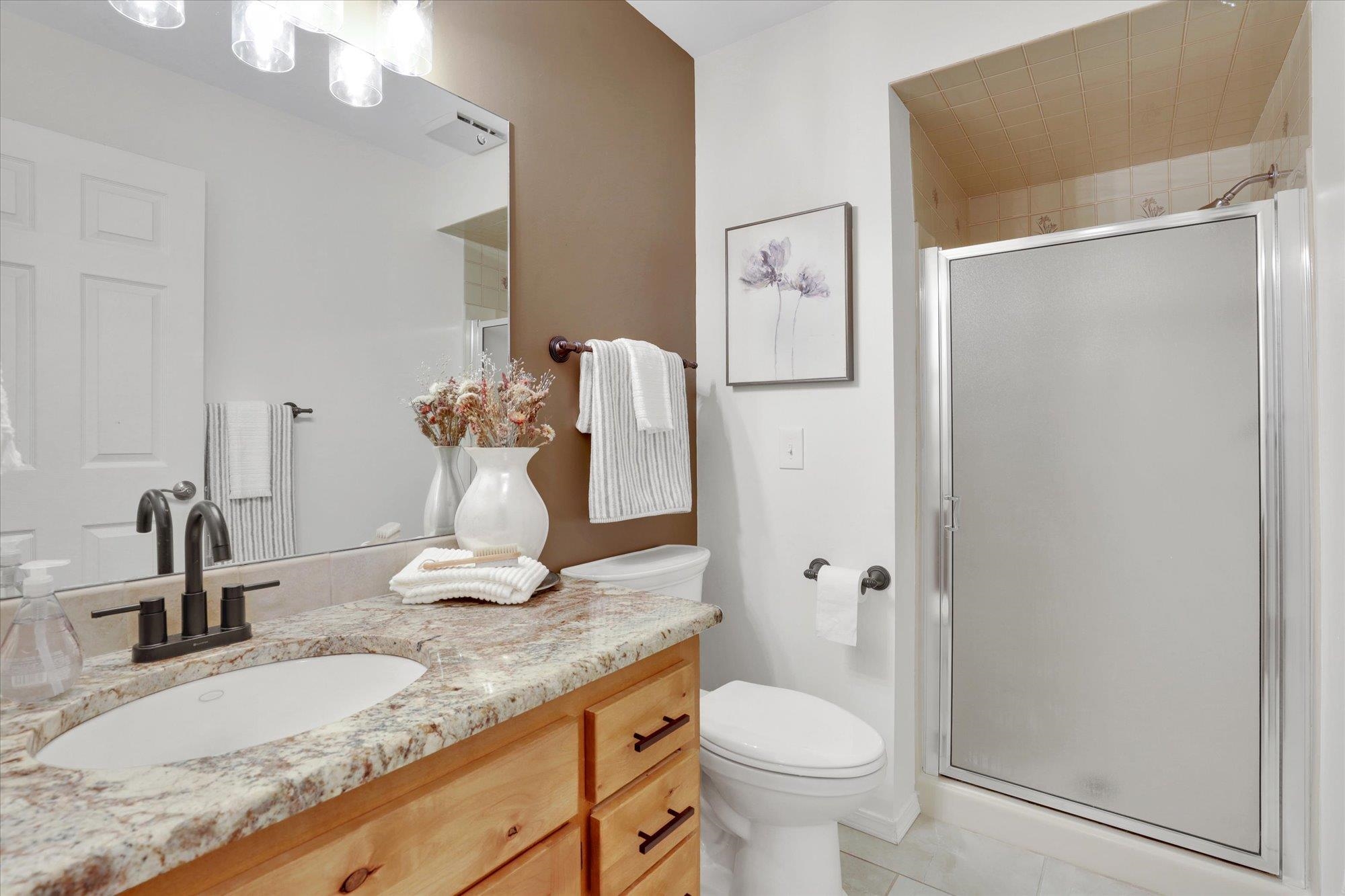 Spokane, Washington, 99203, United States, 5 Bedrooms Bedrooms, ,4 BathroomsBathrooms,Residential,For Sale,1914349