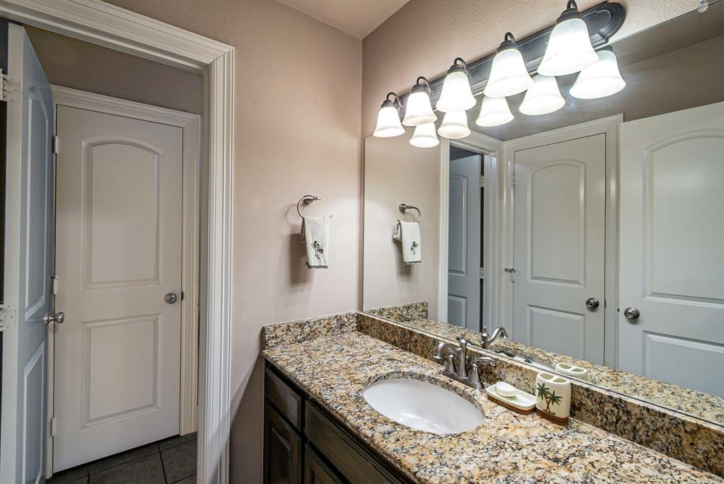 Waxahachie, Texas, 75167, United States, 4 Bedrooms Bedrooms, ,3 BathroomsBathrooms,Residential,For Sale,1982552