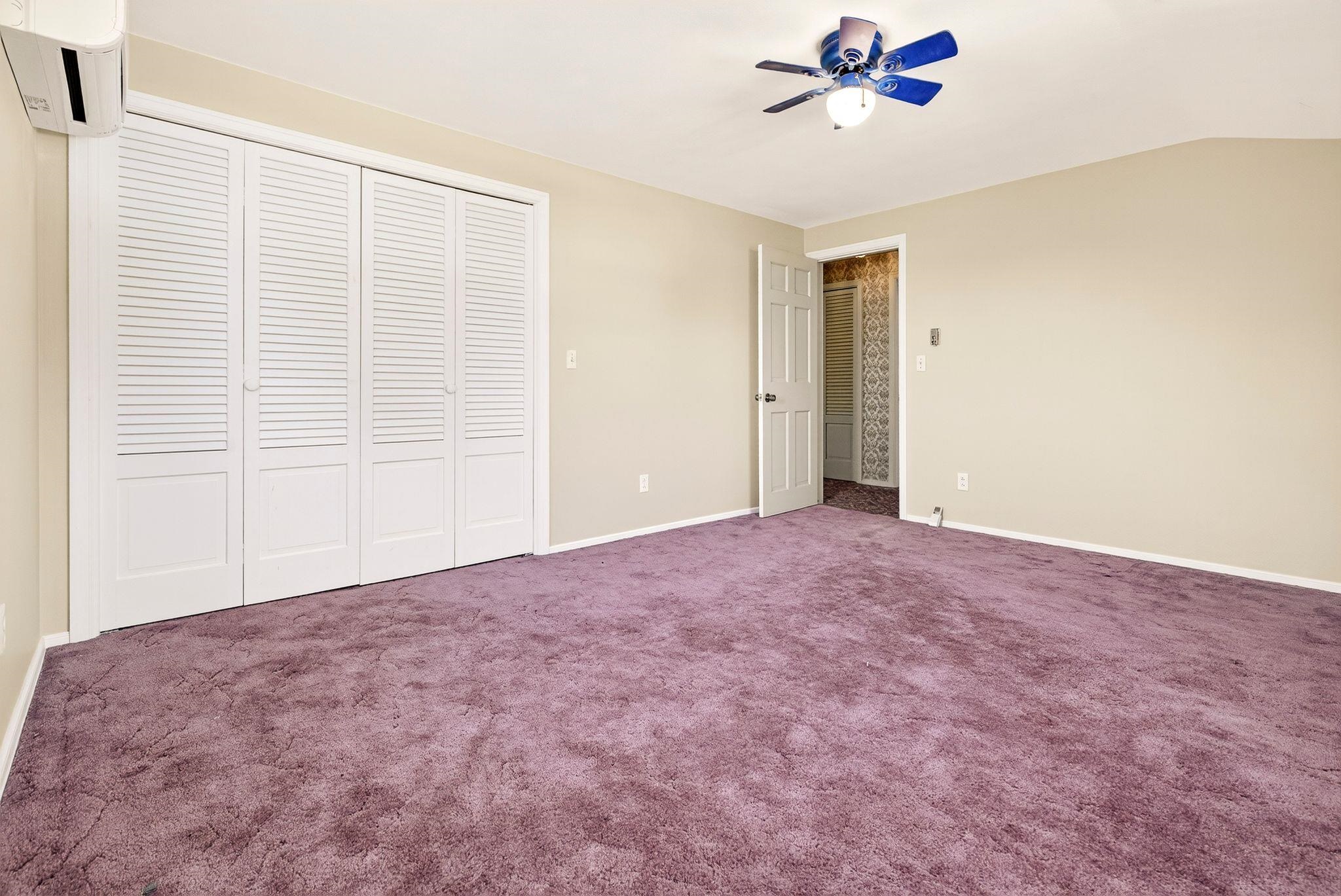 Hortonville, Wisconsin, 54944-9435, United States, 5 Bedrooms Bedrooms, ,4 BathroomsBathrooms,Residential,For Sale,1977478