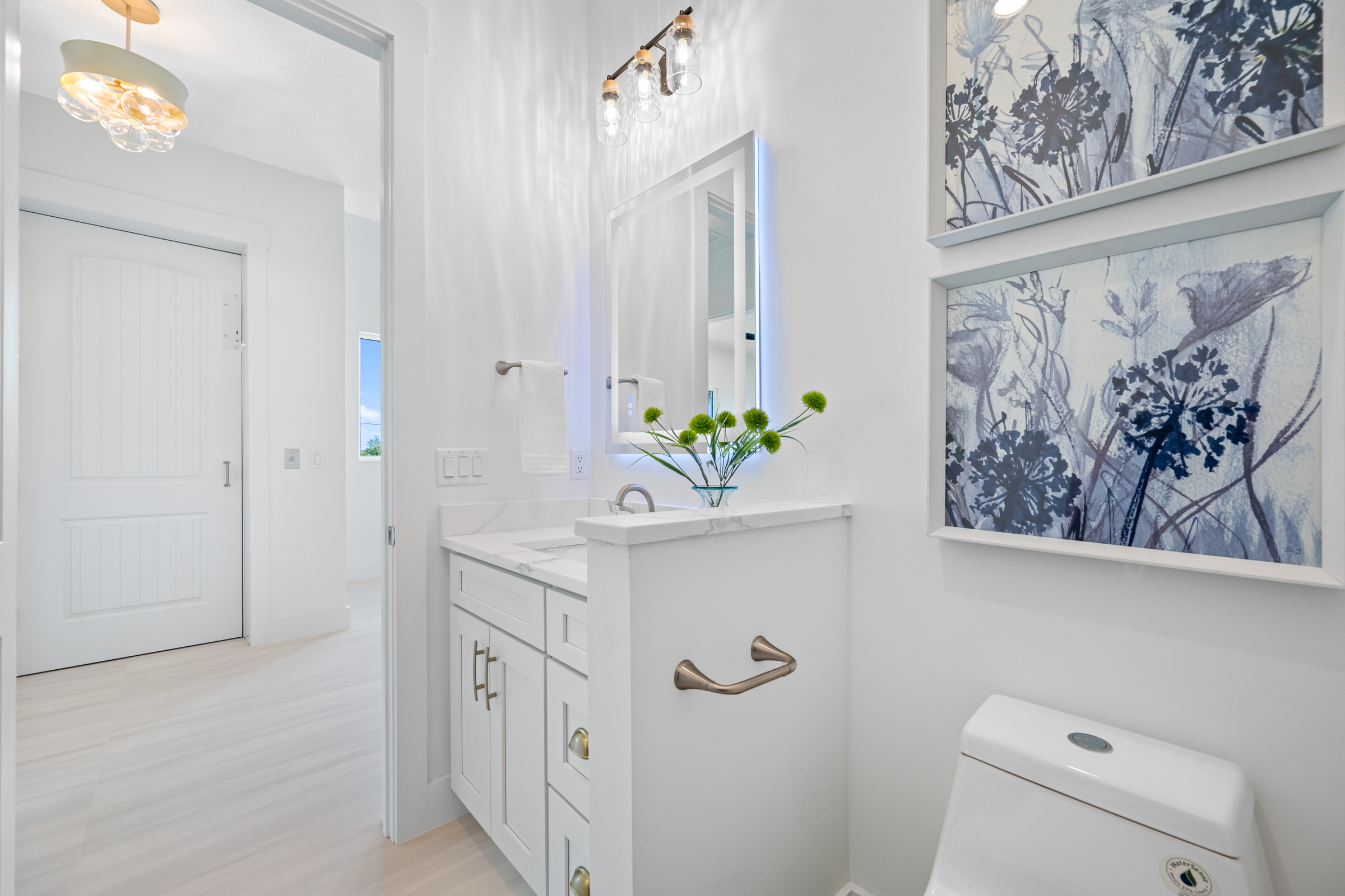 Madeira Beach, Florida, 33708, United States, 6 Bedrooms Bedrooms, ,6 BathroomsBathrooms,Residential,For Sale,1988521