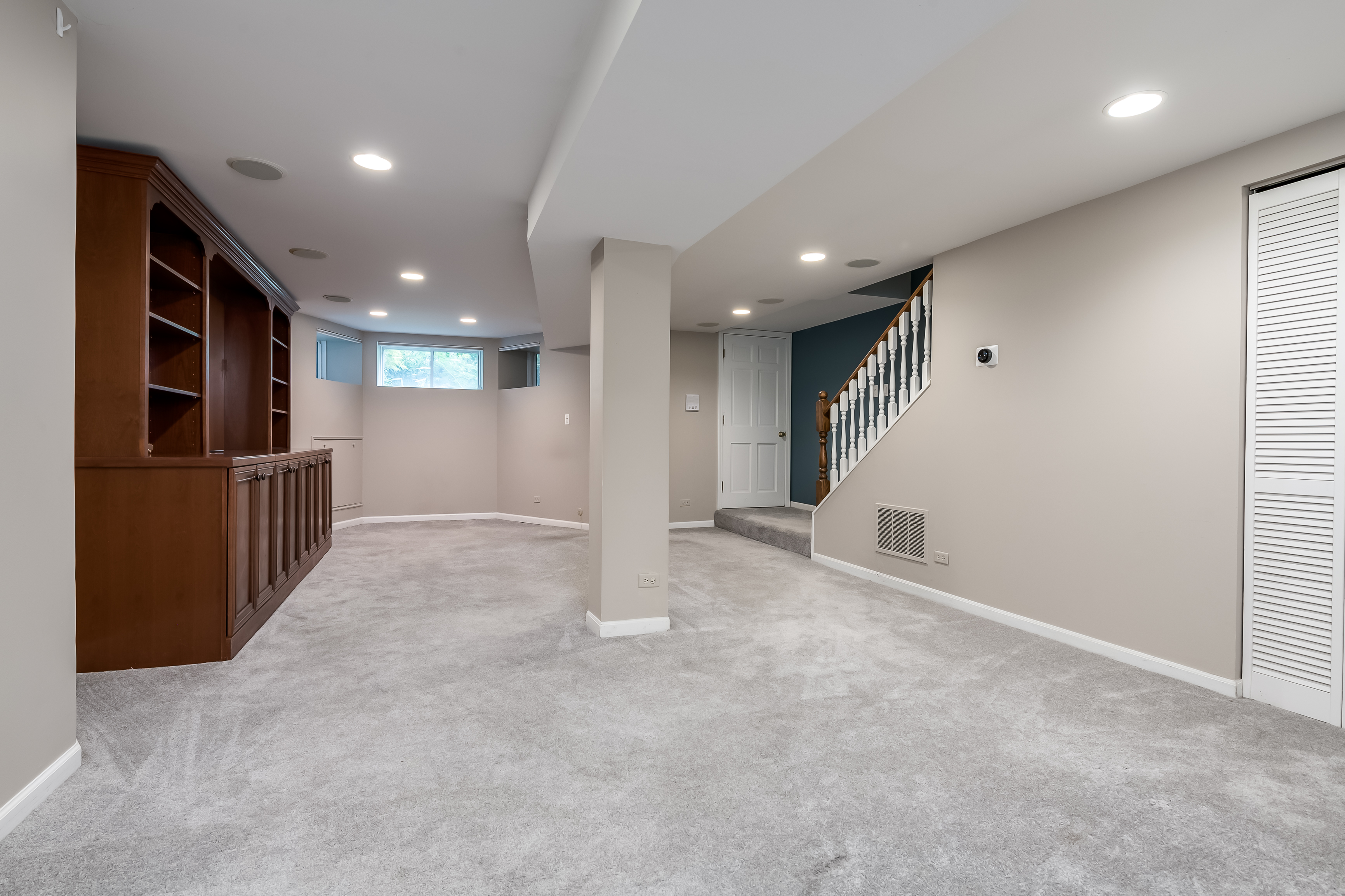 Beautiful Duplex Down, Three Bedroom Condo in a Historic East Lakeview Greystone - 物件實景