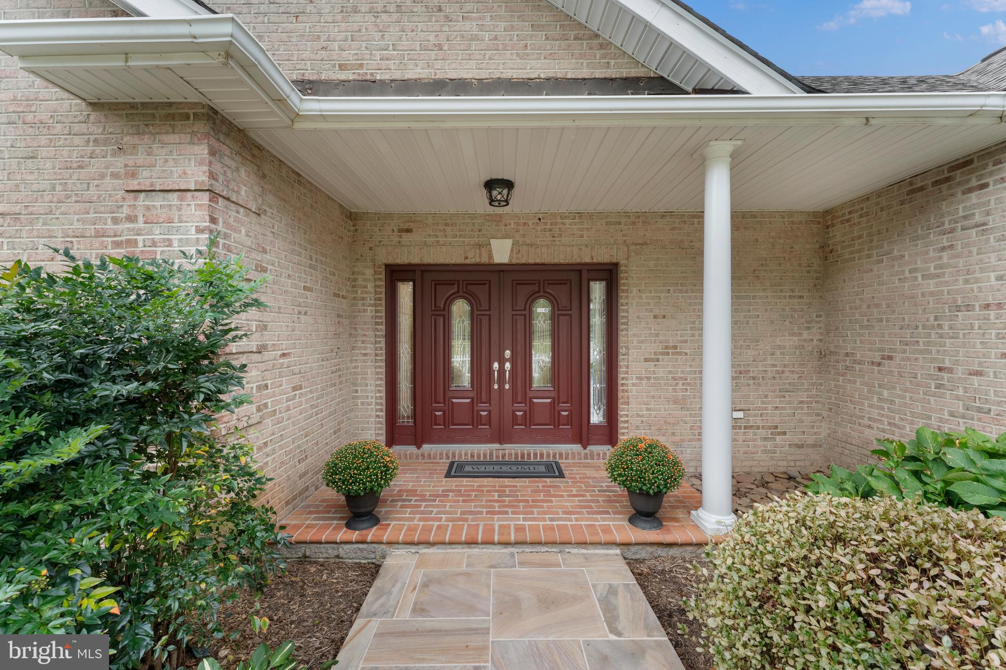 Reva, Virginia, 22735, United States, 4 Bedrooms Bedrooms, ,4 BathroomsBathrooms,Residential,For Sale,1983149