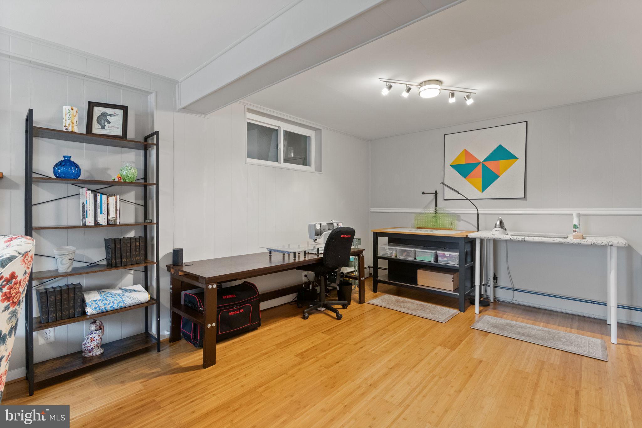 Lorton, Virginia, 22079, United States, 4 Bedrooms Bedrooms, ,3 BathroomsBathrooms,Residential,For Sale,1974671