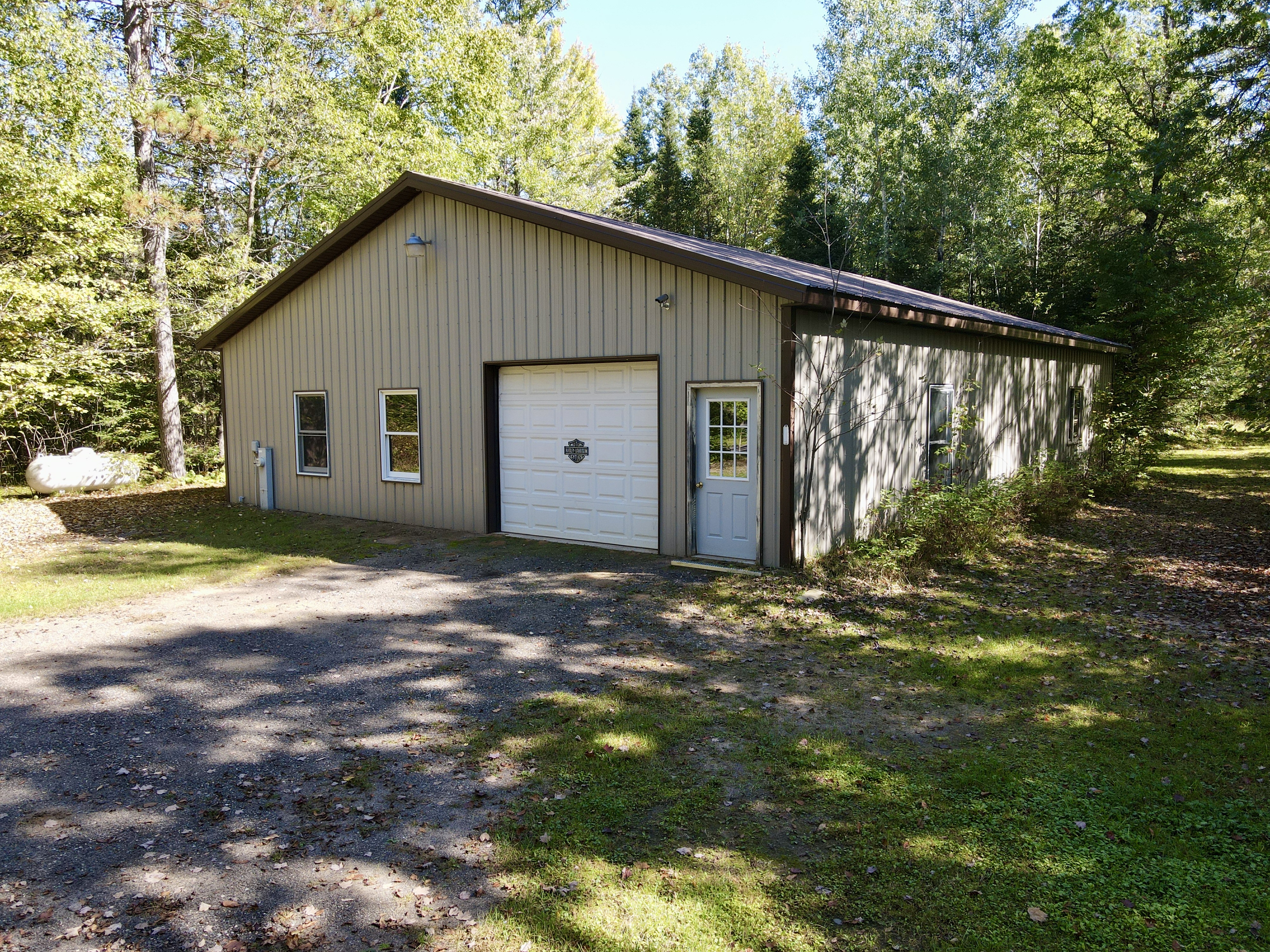 Tomahawk, Wisconsin, 54487, United States, 2 Bedrooms Bedrooms, ,2 BathroomsBathrooms,Residential,For Sale,1975533