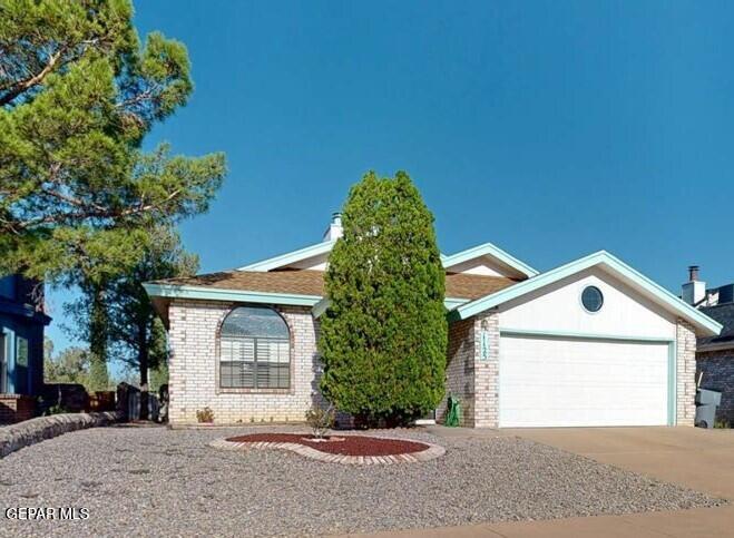 Will Rand Dr, El Paso, TX 79912