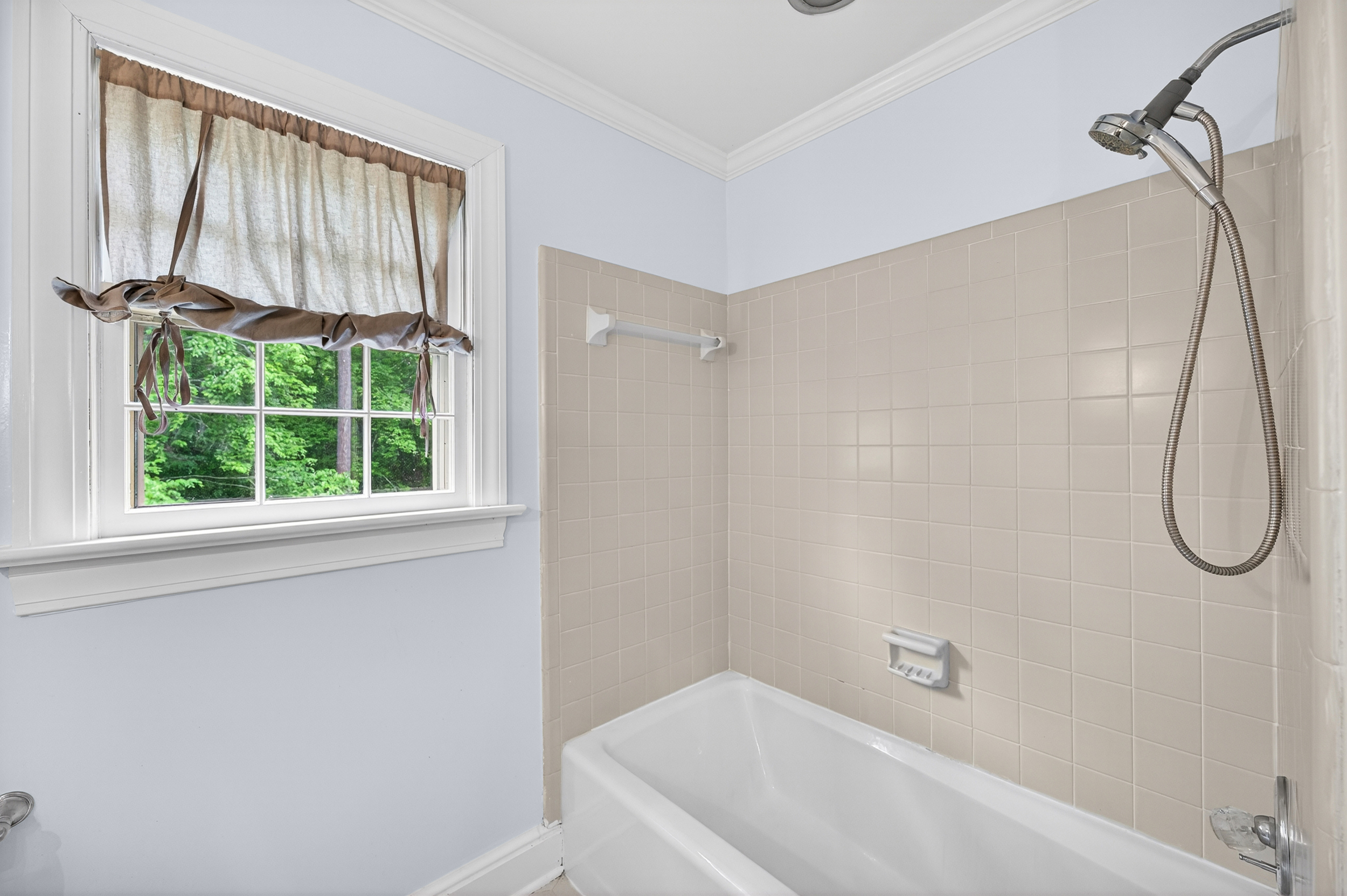  1901 Aurora Drive, Raleigh, NC, 27615 - 物件實景