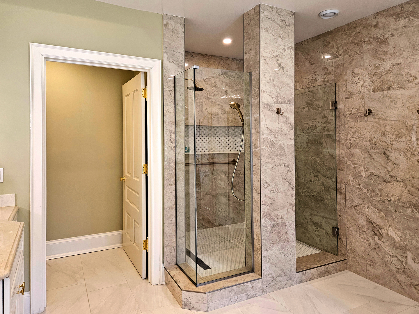 Wayne, Illinois, 60184, United States, 5 Bedrooms Bedrooms, ,7 BathroomsBathrooms,Residential,For Sale,2006495