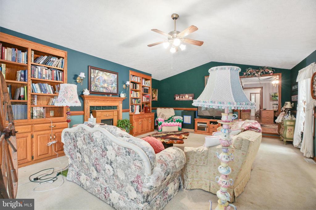 Fredericksburg, Virginia, 22407, United States, 3 Bedrooms Bedrooms, ,3 BathroomsBathrooms,Residential,For Sale,1930345