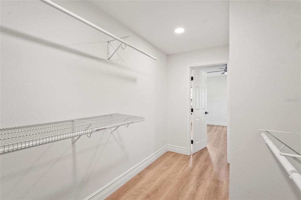 Bradenton, Florida, 34209, United States, 3 Bedrooms Bedrooms, ,2 BathroomsBathrooms,Residential,For Sale,1743662