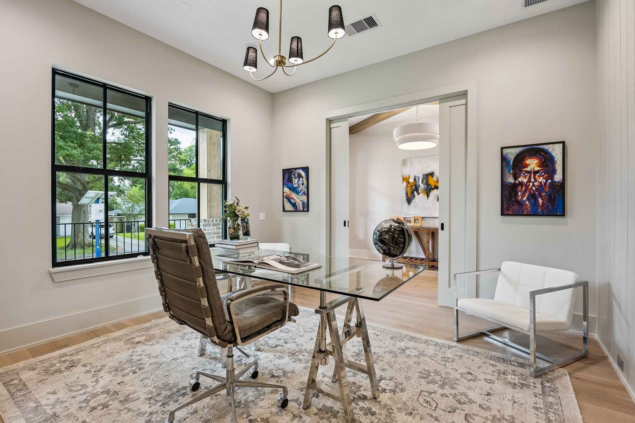  2214 Chantilly Lane - 物件實景