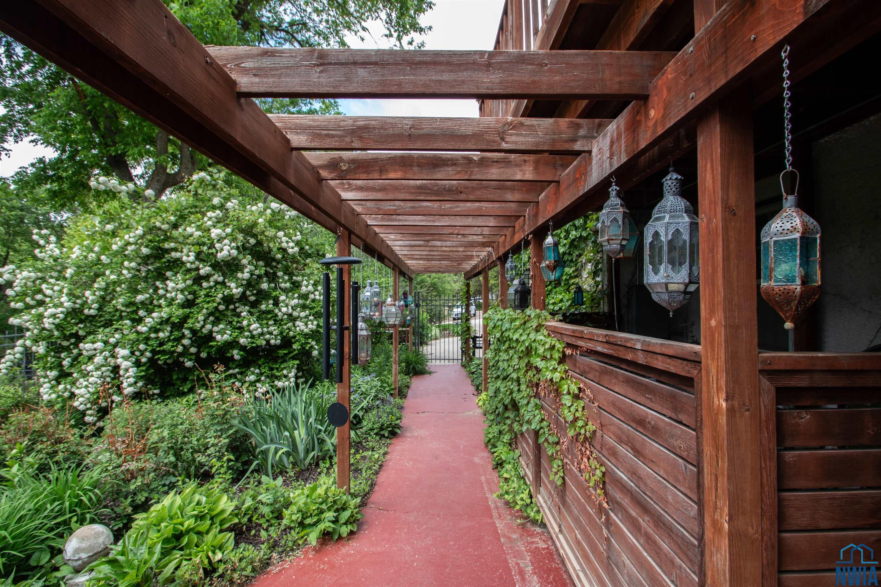 Sioux City, Iowa, 51103, United States, 5 Bedrooms Bedrooms, ,3 BathroomsBathrooms,Residential,For Sale,1976502