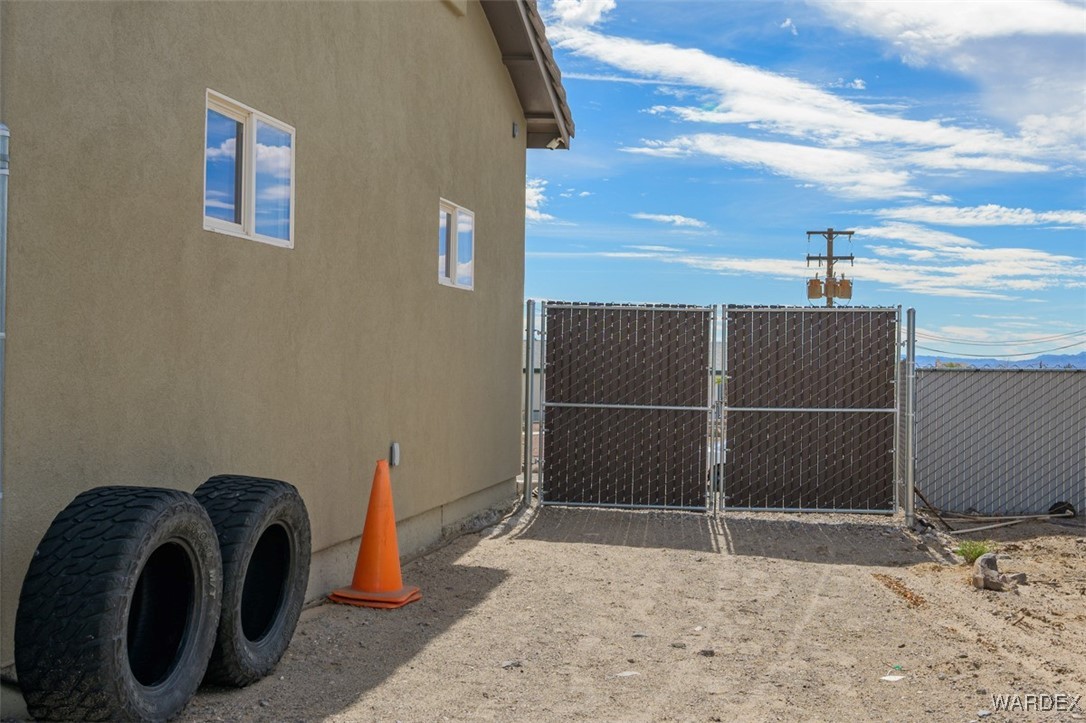 Bullhead City, Arizona, 86442, United States, 2 Bedrooms Bedrooms, ,Residential,For Sale,1912692
