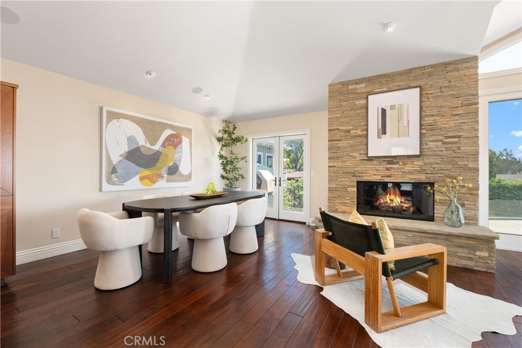 Laguna Beach, California, 92651, United States, 3 Bedrooms Bedrooms, ,4 BathroomsBathrooms,Residential,For Sale,1838751