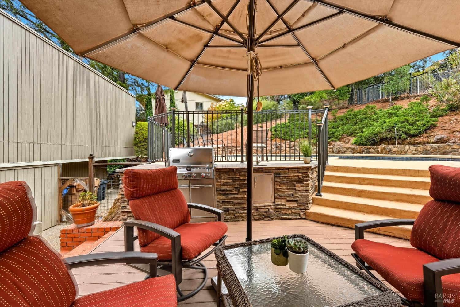 Napa, California, 94558, United States, 3 Bedrooms Bedrooms, ,3 BathroomsBathrooms,Residential,For Sale,1991086