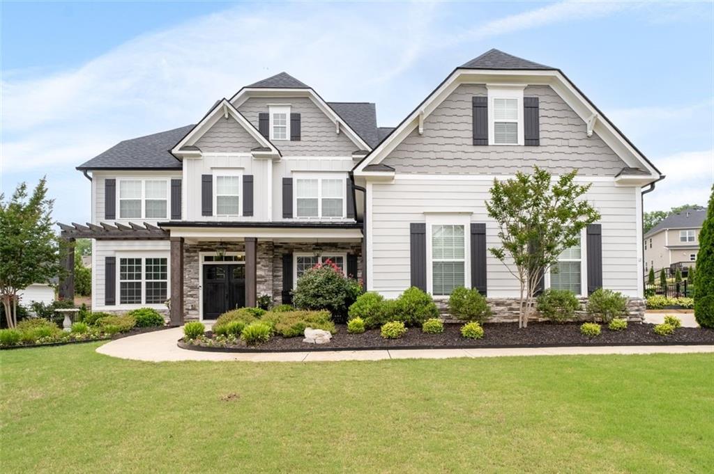 Cumming, Georgia, 30028, United States, 5 Bedrooms Bedrooms, ,4 BathroomsBathrooms,Residential,For Sale,1828216