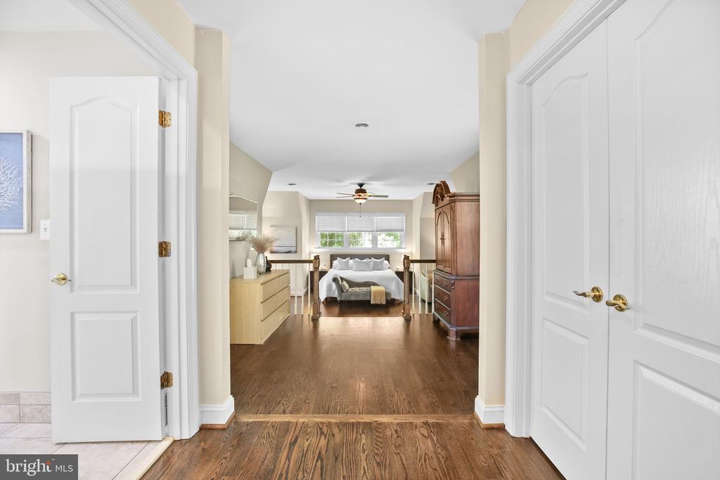 Fredericksburg, Virginia, 22407, United States, 5 Bedrooms Bedrooms, ,5 BathroomsBathrooms,Residential,For Sale,1927805