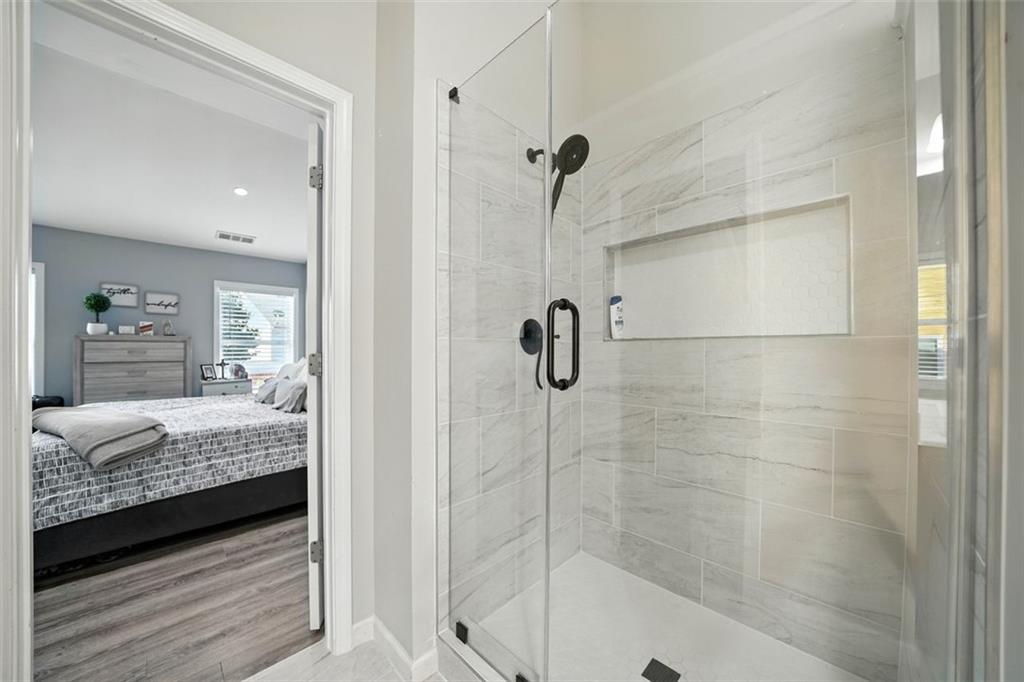 Cumming, Georgia, 30040, United States, 3 Bedrooms Bedrooms, ,3 BathroomsBathrooms,Residential,For Sale,1949394