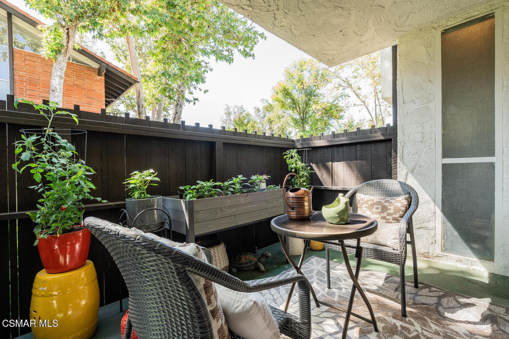 Westlake Village, California, 91361, United States, 1 Bedroom Bedrooms, ,1 BathroomBathrooms,Residential,For Sale,1872470