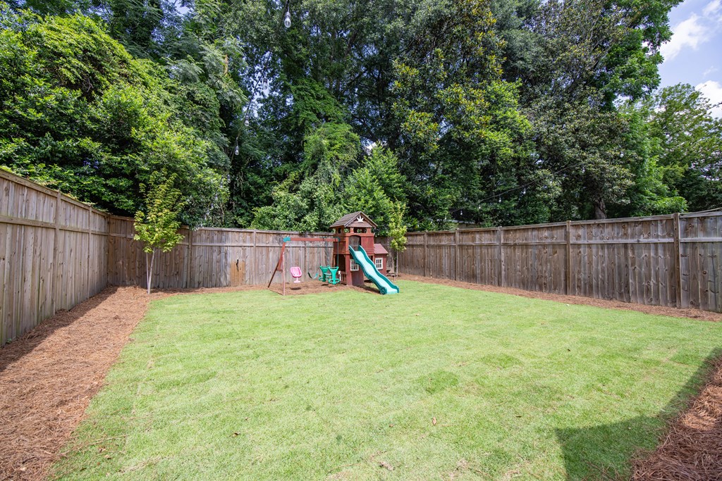 Columbus, Georgia, 31901, United States, 4 Bedrooms Bedrooms, ,3 BathroomsBathrooms,Residential,For Sale,1876126