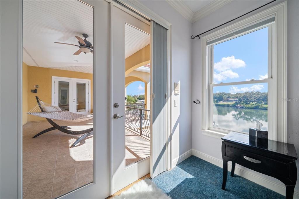 Largo, Florida, 33770, United States, 5 Bedrooms Bedrooms, ,4 BathroomsBathrooms,Residential,For Sale,2002964