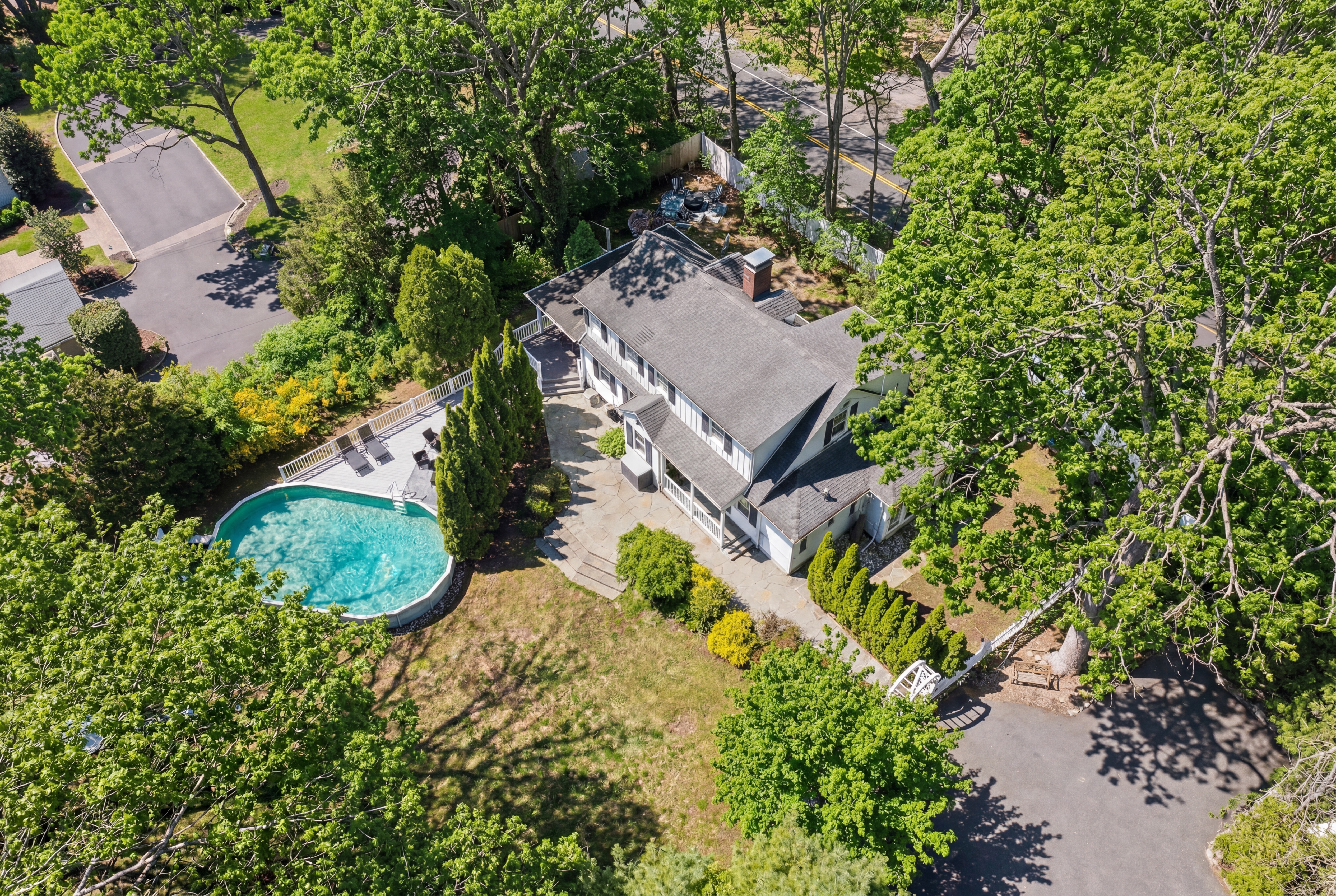  198 Pidgeon Hill Road, South Huntington, NY, 11746 - 物件實景