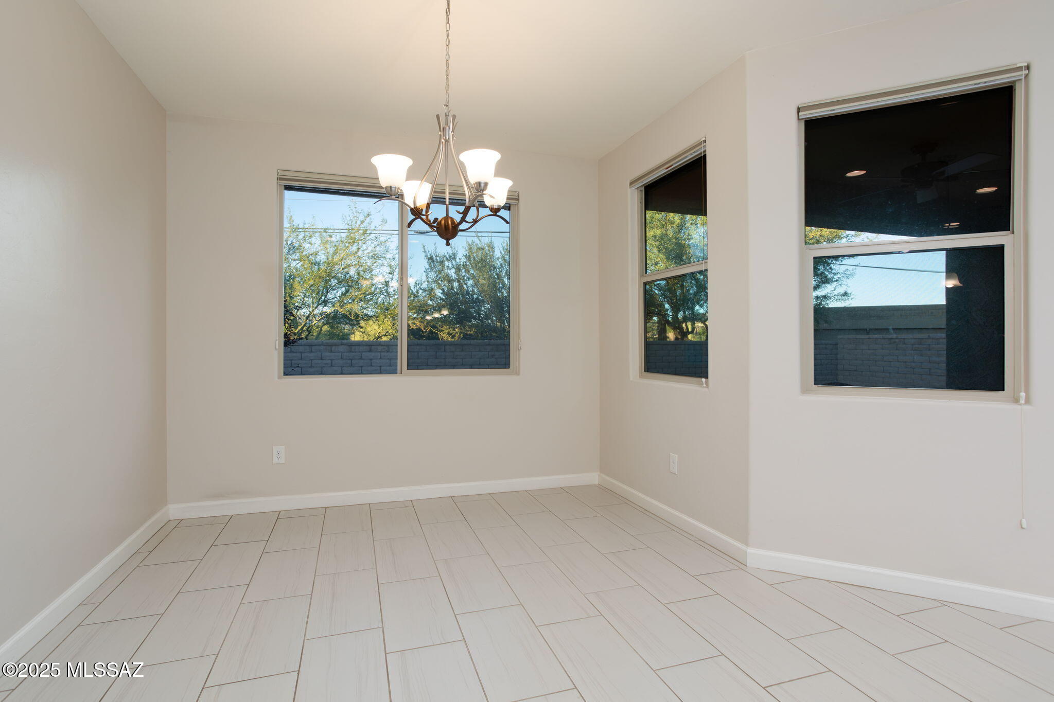 Oro Valley, Arizona, 85742, United States, 3 Bedrooms Bedrooms, ,3 BathroomsBathrooms,Residential,For Sale,1919699