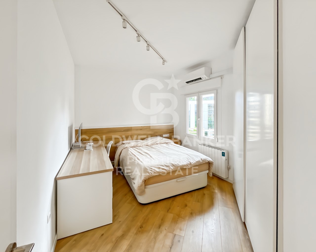 Barcelona, Catalonia, ES, 2 Bedrooms Bedrooms, ,1 BathroomBathrooms,Residential,For Sale,1908860