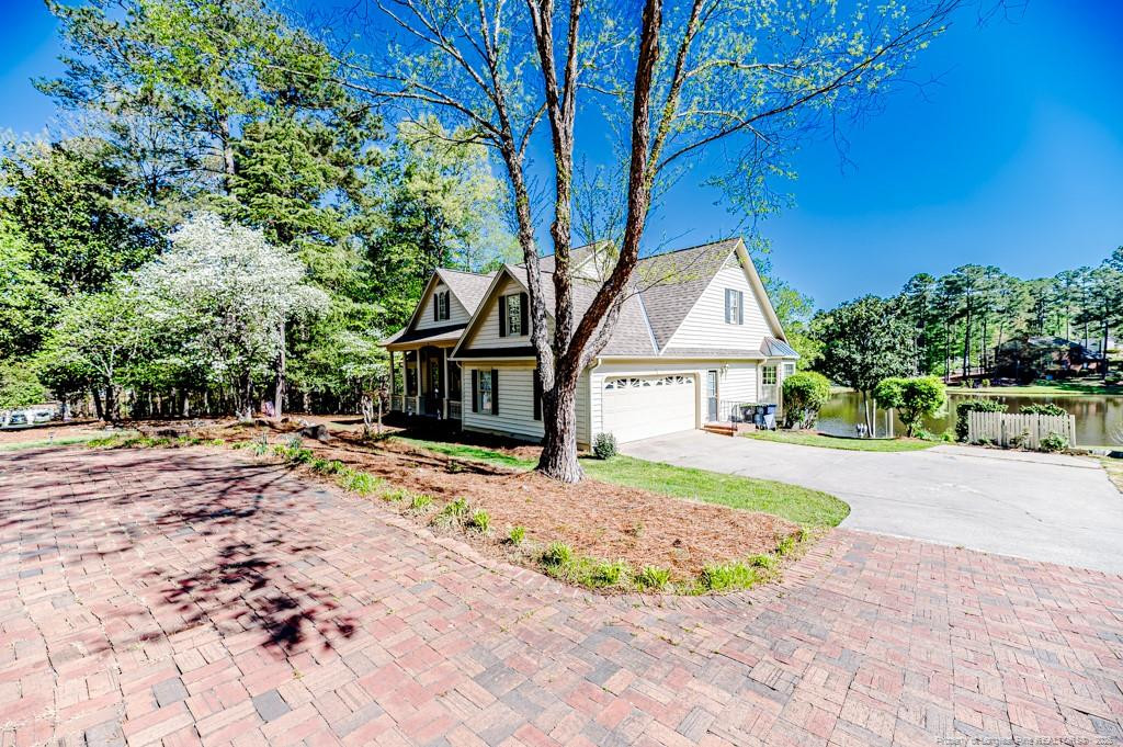 2648 Buckingham Drive, Sanford, North Carolina, 27330, United States, 3 Bedrooms Bedrooms, ,4 BathroomsBathrooms,Residential,For Sale,2648 Buckingham Drive,1675202