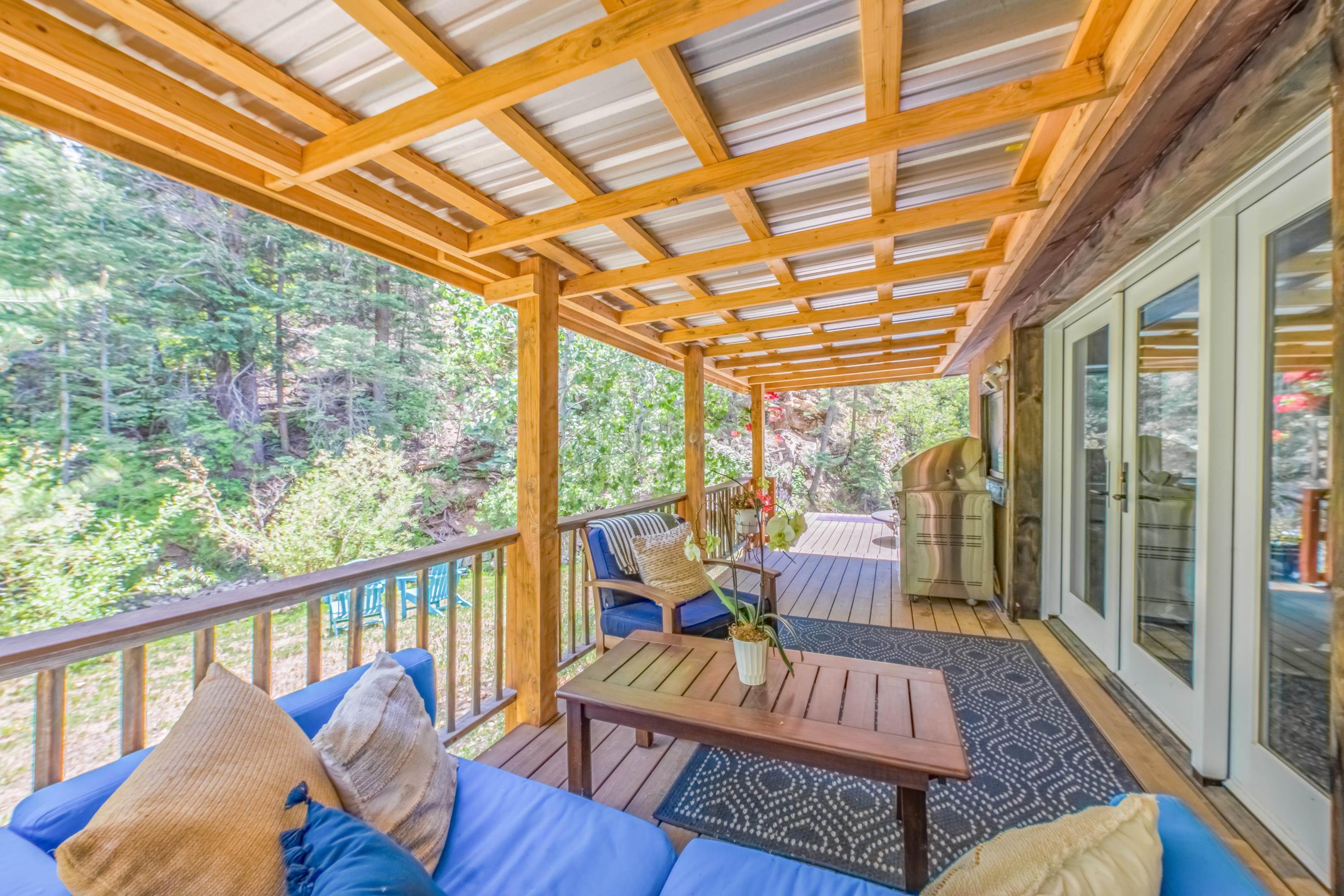 Taos, New Mexico, 87571, United States, 2 Bedrooms Bedrooms, ,2 BathroomsBathrooms,Residential,For Sale,1829499
