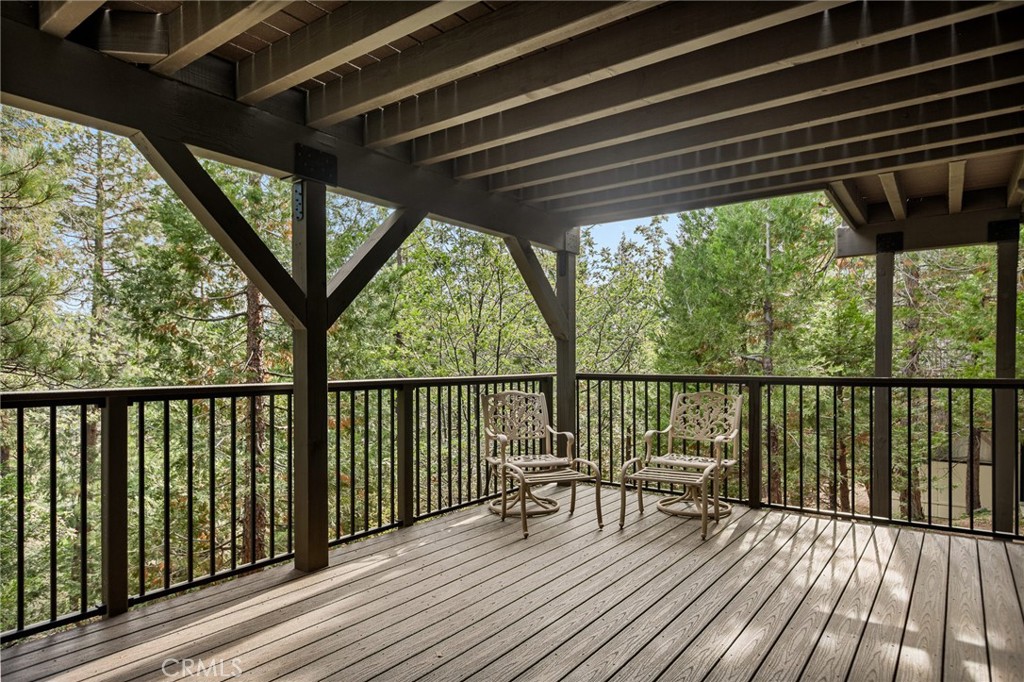 Lake Arrowhead, California, 92352, United States, 4 Bedrooms Bedrooms, ,4 BathroomsBathrooms,Residential,For Sale,1939836