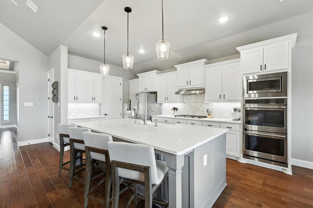 Little Elm, Texas, 75068, United States, 4 Bedrooms Bedrooms, ,3 BathroomsBathrooms,Residential,For Sale,1905823