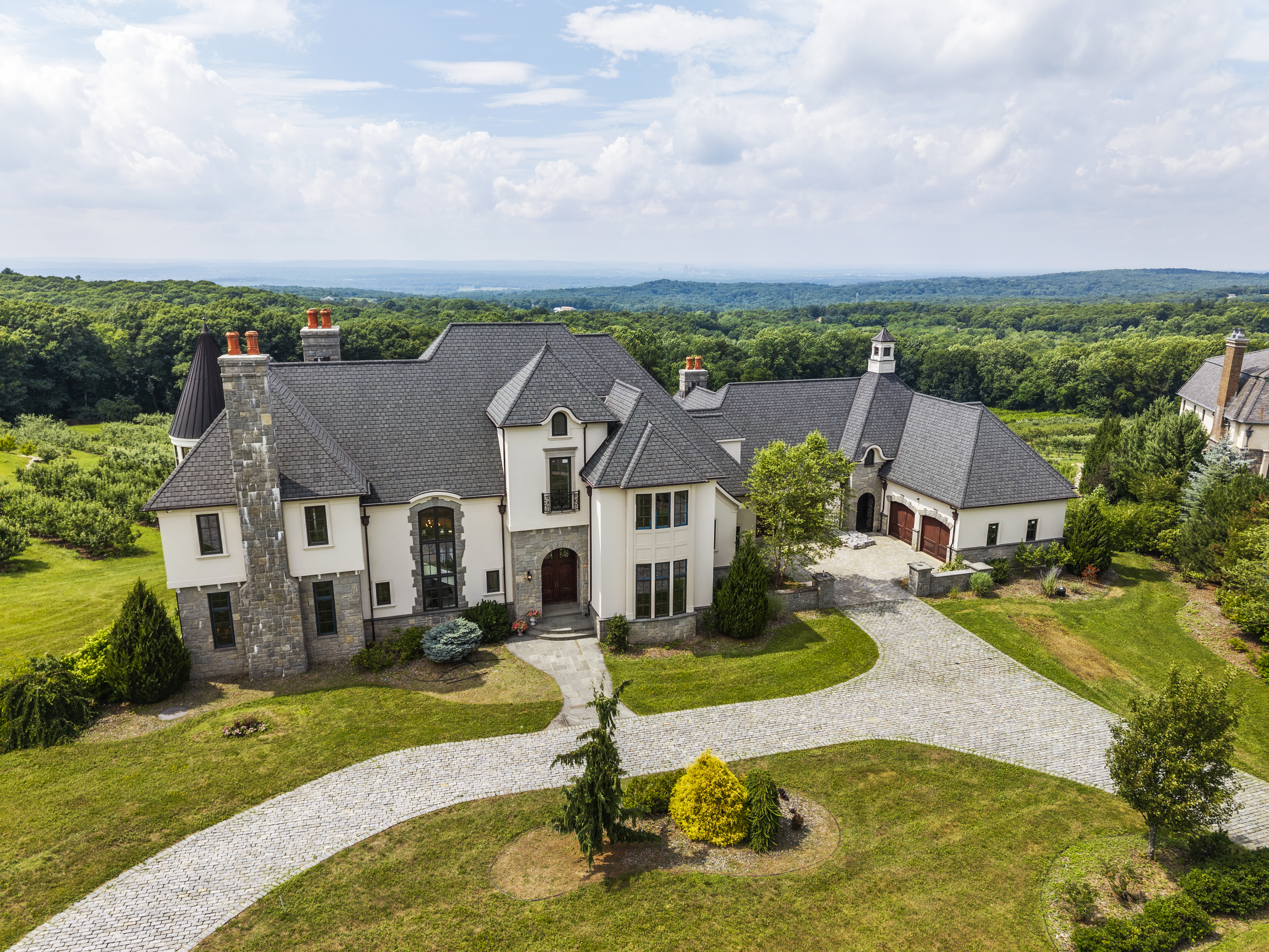  105 Crystal Ridge Road - 物件實景
