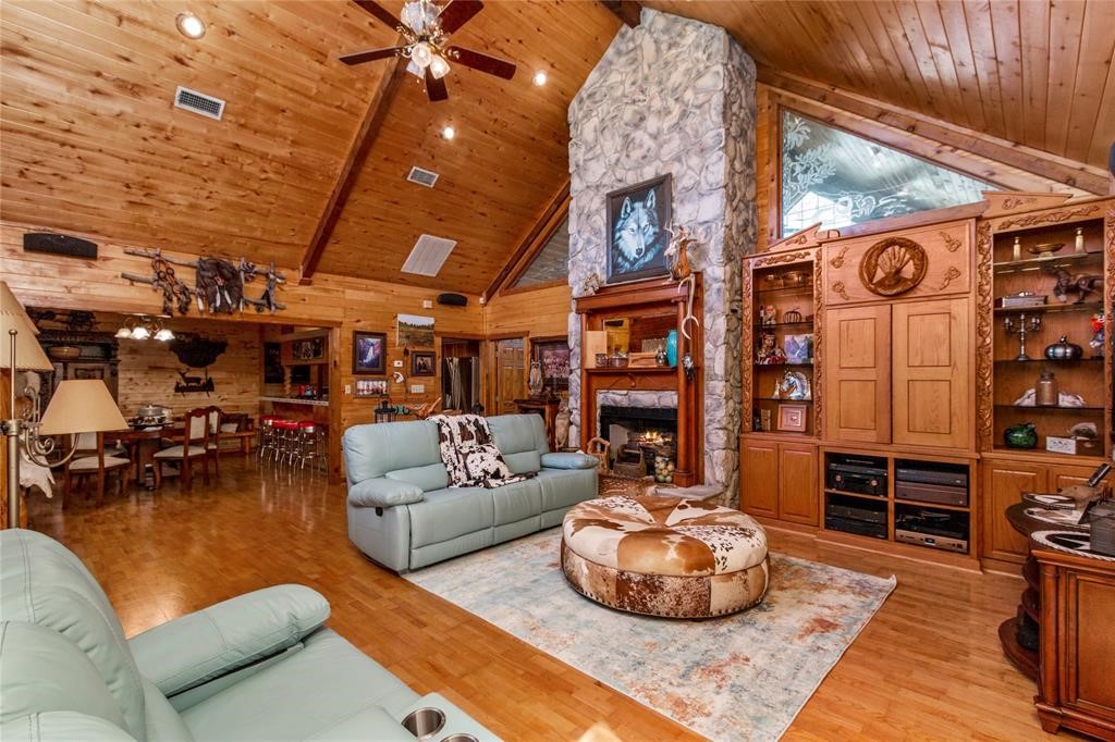 New Waverly, Texas, 77358, United States, ,Residential,For Sale,1877203