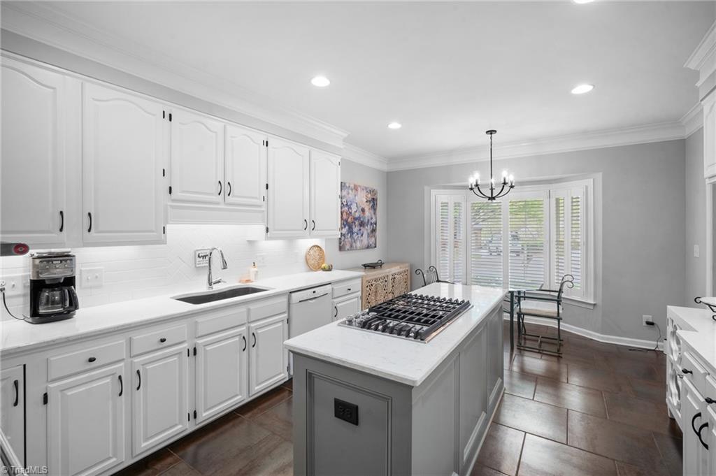 Lexington, North Carolina, 27292, United States, 3 Bedrooms Bedrooms, ,3 BathroomsBathrooms,Residential,For Sale,1925490