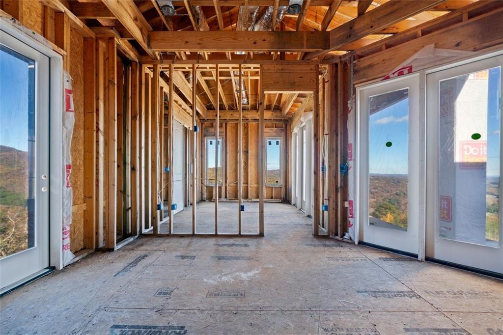 Clarkesville, Georgia, 30523, United States, 4 Bedrooms Bedrooms, ,5 BathroomsBathrooms,Residential,For Sale,1937902