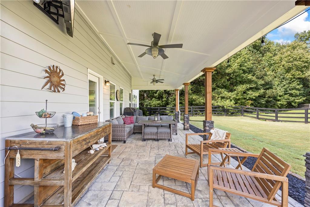 Cumming, Georgia, 30028, United States, 5 Bedrooms Bedrooms, ,4 BathroomsBathrooms,Residential,For Sale,1976985