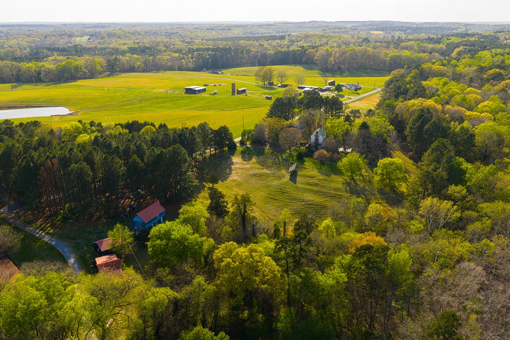 Buffalo Junction, Virginia, 24529, United States, 4 Bedrooms Bedrooms, ,2 BathroomsBathrooms,Residential,For Sale,2033576