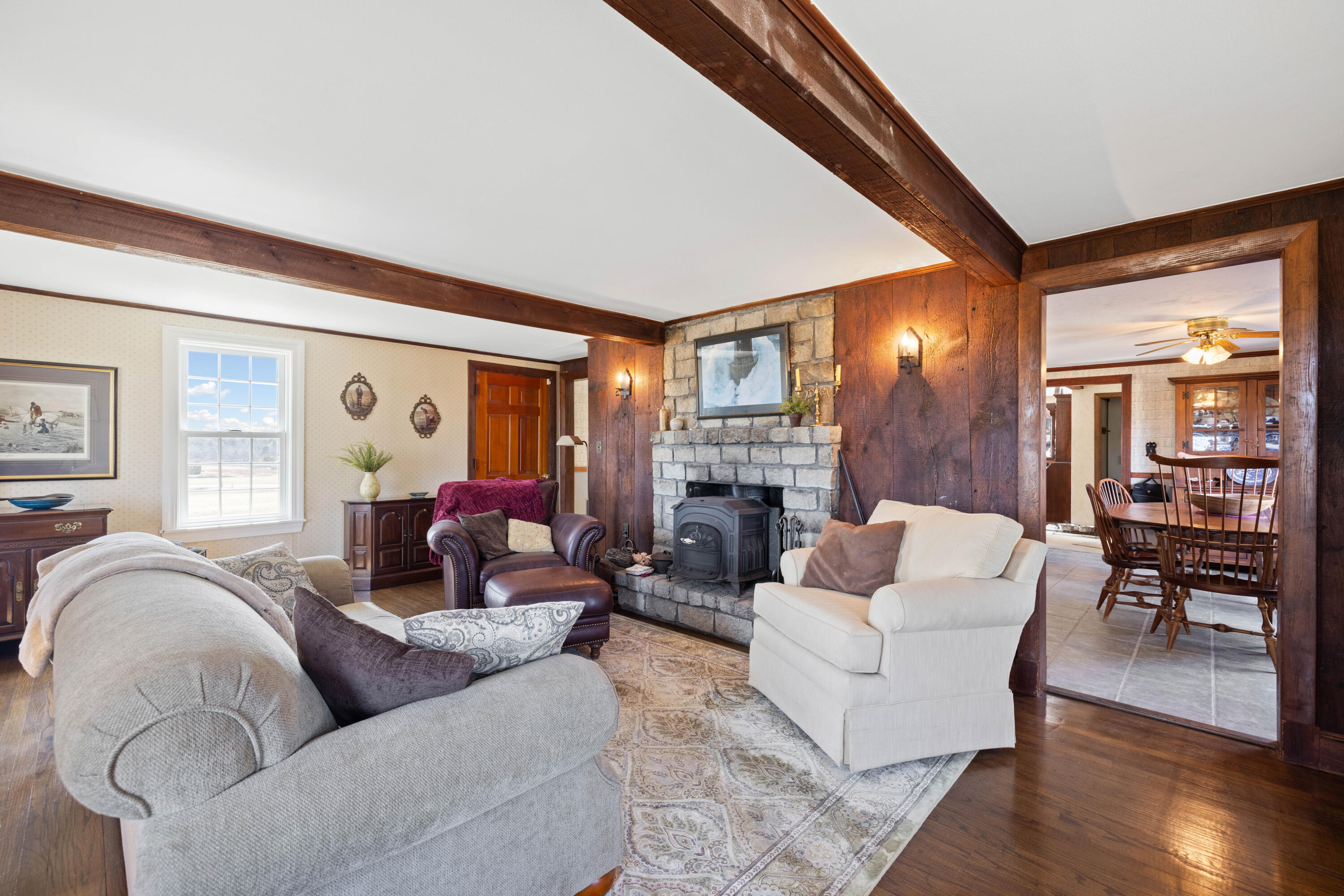 Cumberland, Maine, 04021, United States, 3 Bedrooms Bedrooms, ,2 BathroomsBathrooms,Residential,For Sale,1759704