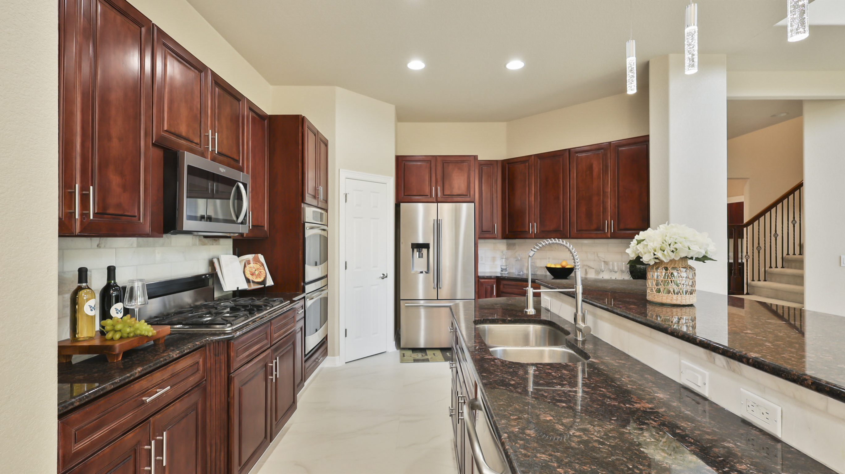 Lone Tree, Colorado, 80124, United States, 5 Bedrooms Bedrooms, ,5 BathroomsBathrooms,Residential,For Sale,1988752