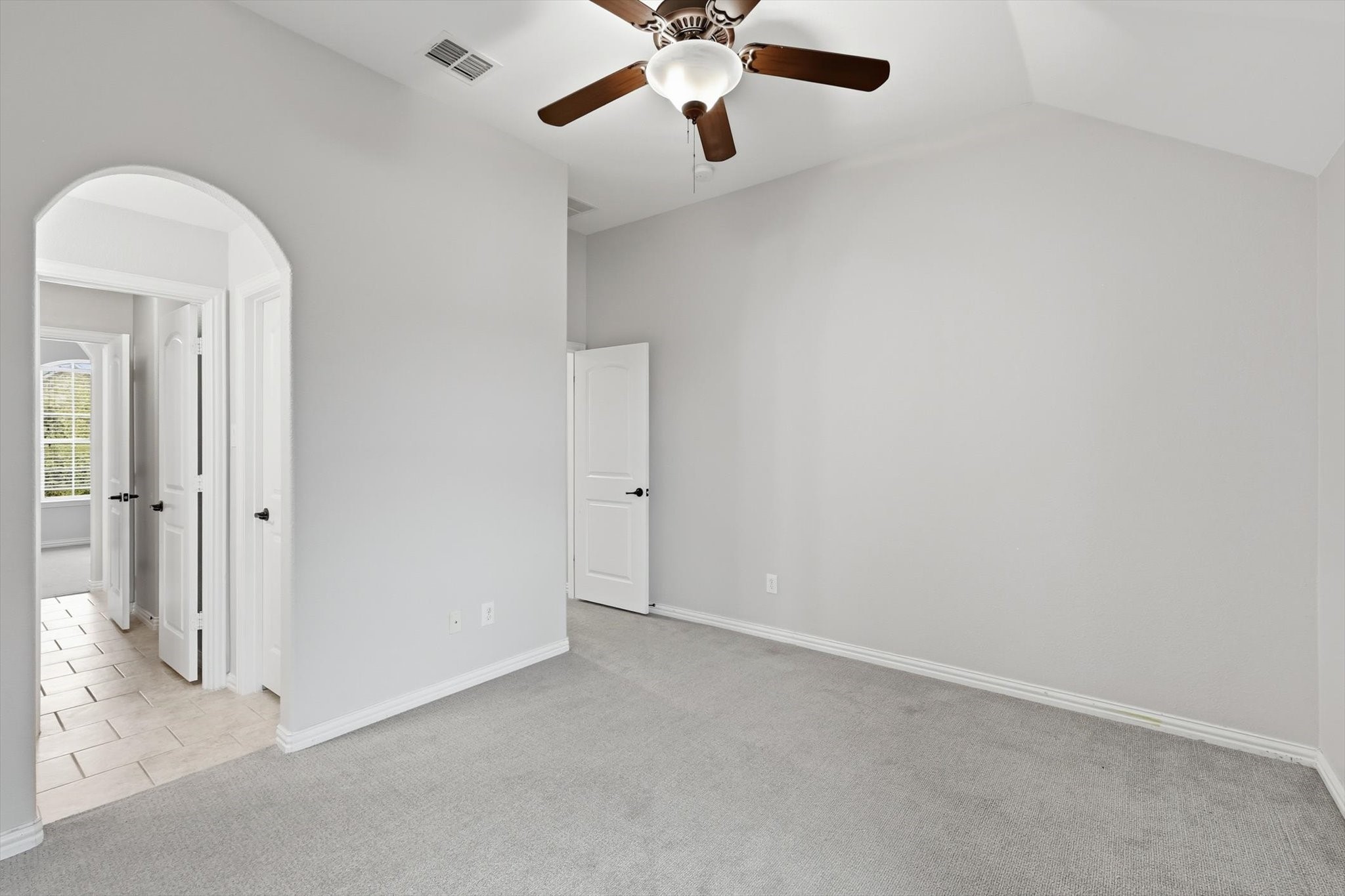 Trophy Club, Texas, 76262, United States, 4 Bedrooms Bedrooms, ,4 BathroomsBathrooms,Residential,For Sale,2002988