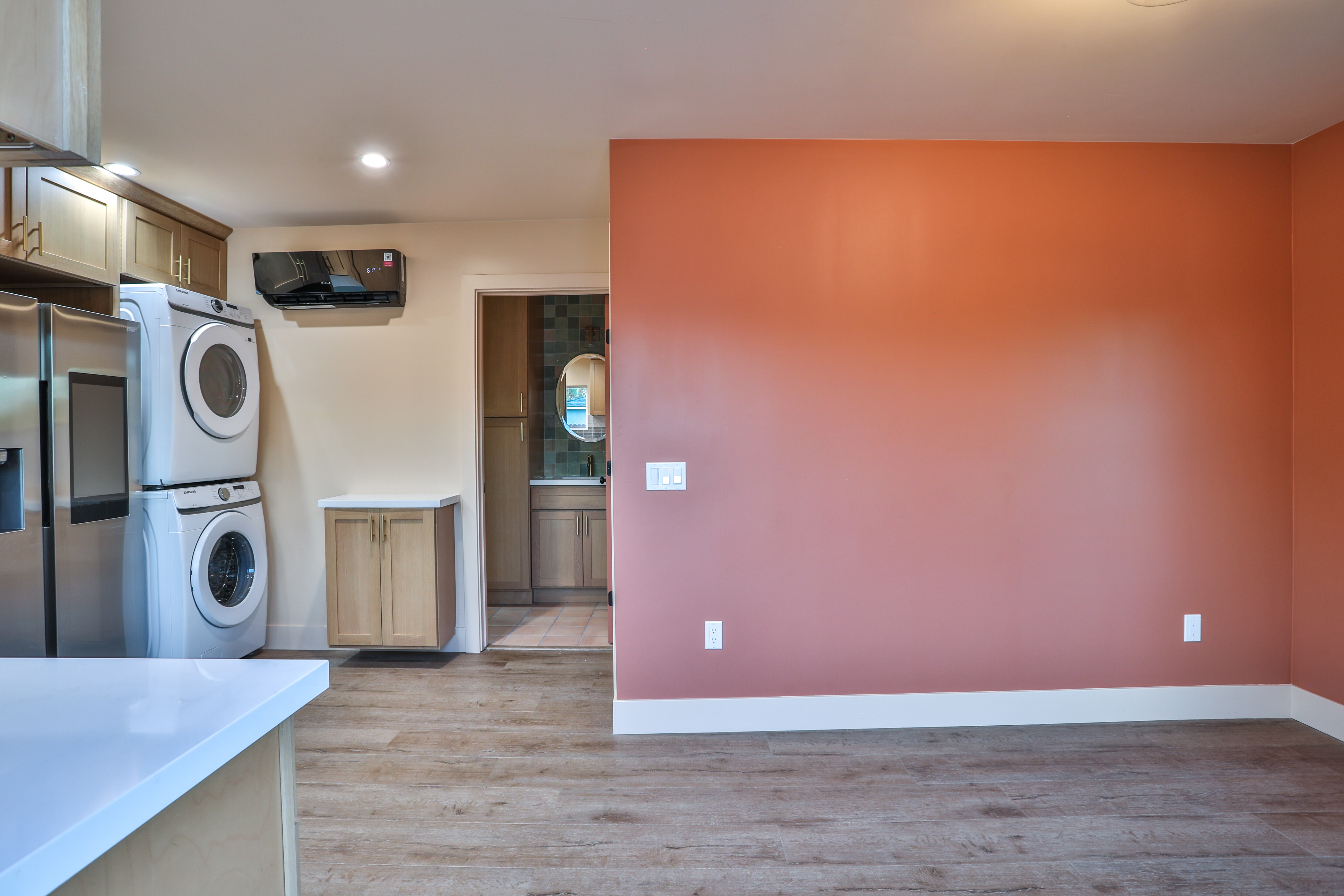  664 N. 8th Avenue, Upland, CA 91786 - 物件實景
