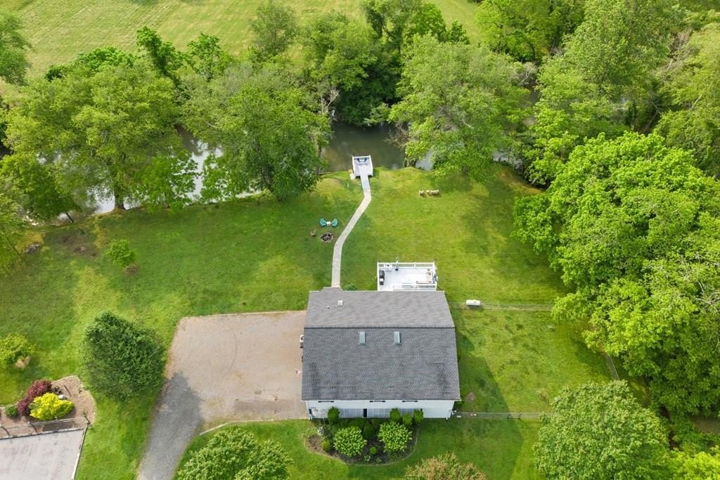 Murphy, North Carolina, 28906, United States, 2 Bedrooms Bedrooms, ,2 BathroomsBathrooms,Residential,For Sale,1923823
