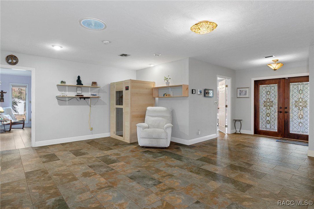 Brooksville, Florida, 34601, United States, 3 Bedrooms Bedrooms, ,2 BathroomsBathrooms,Residential,For Sale,1928747