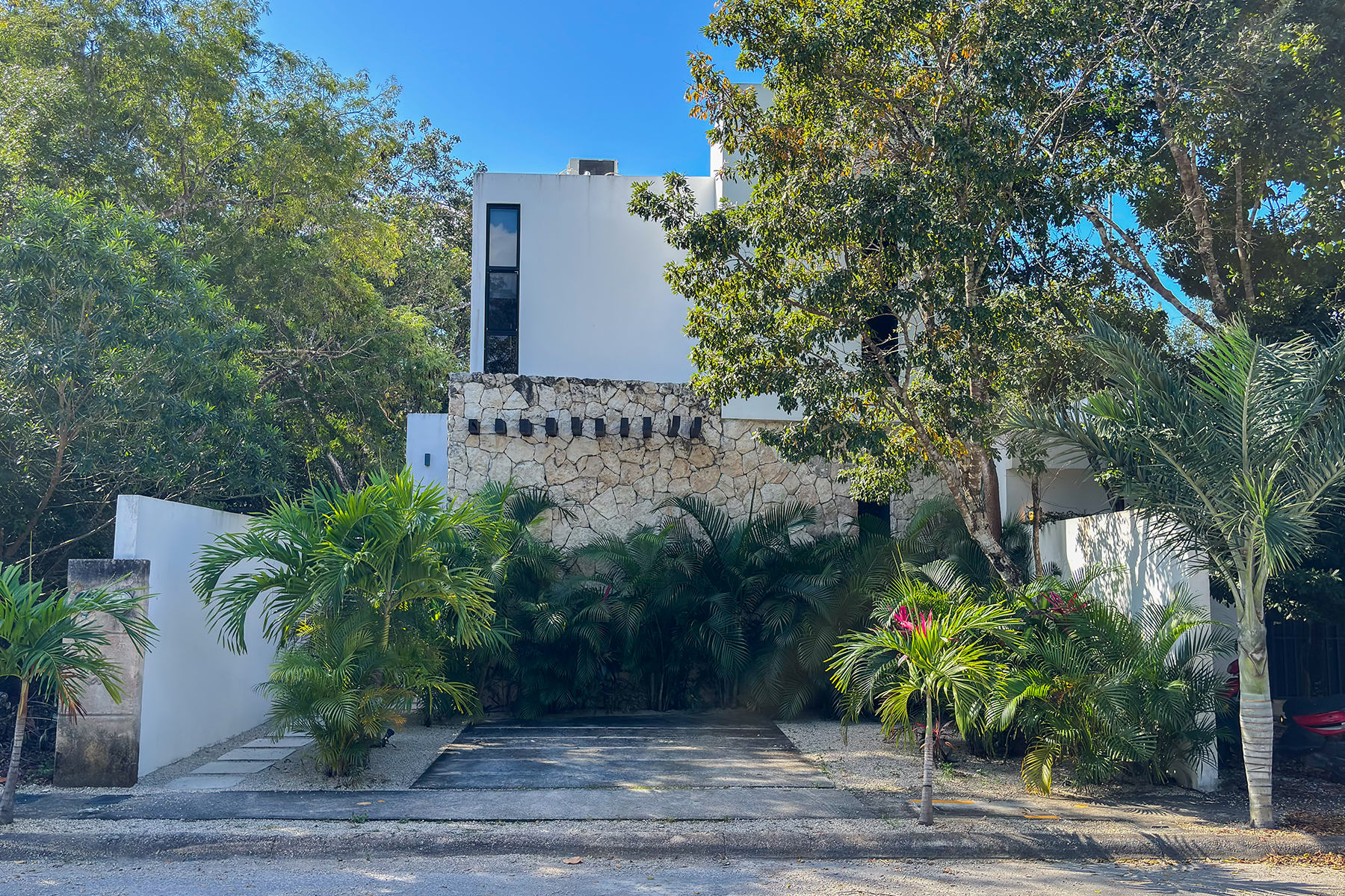  Villa Altaire Gated Community - 物件實景