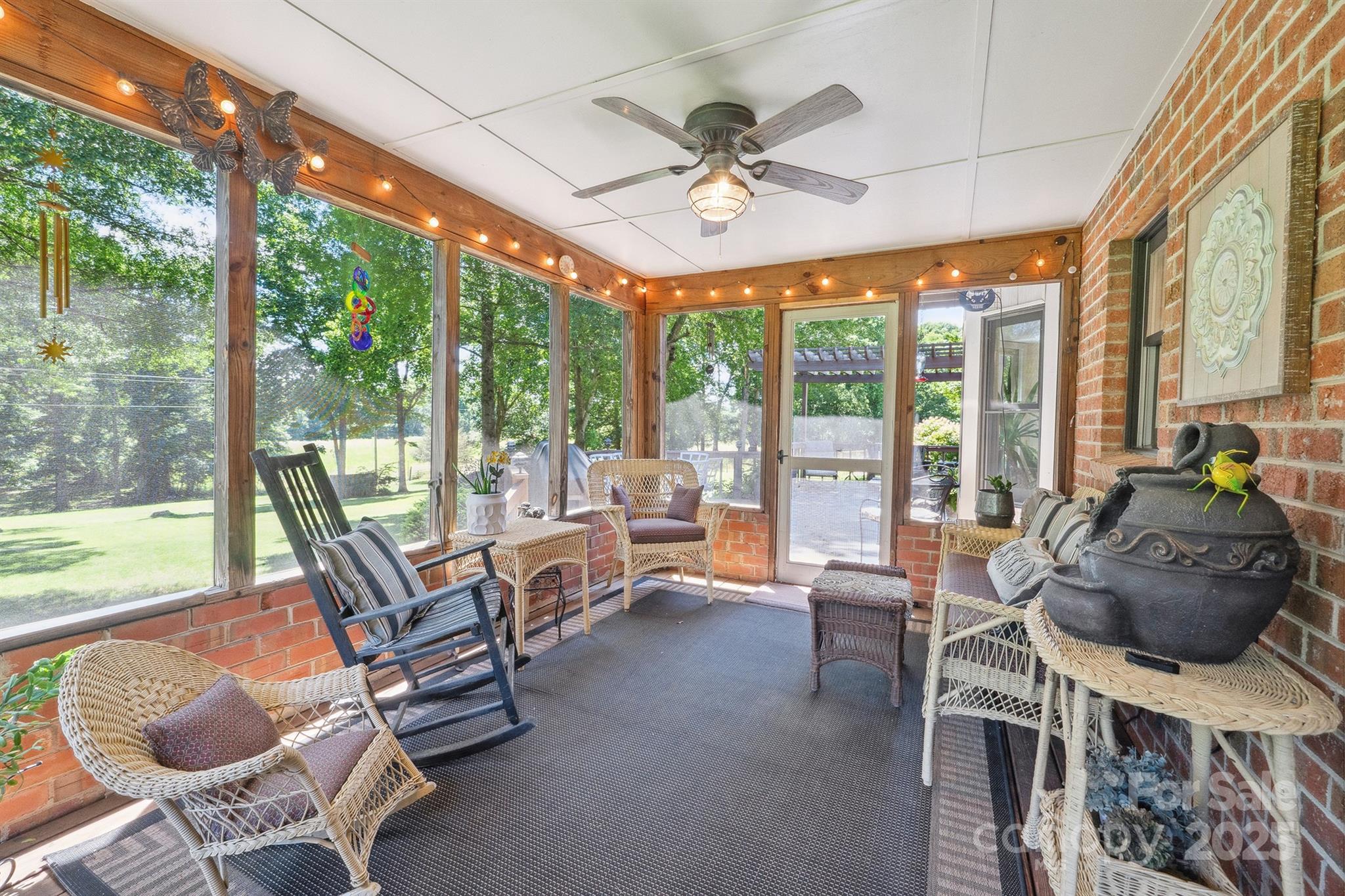 Granite Falls, North Carolina, 28630, United States, 4 Bedrooms Bedrooms, ,4 BathroomsBathrooms,Residential,For Sale,1907172