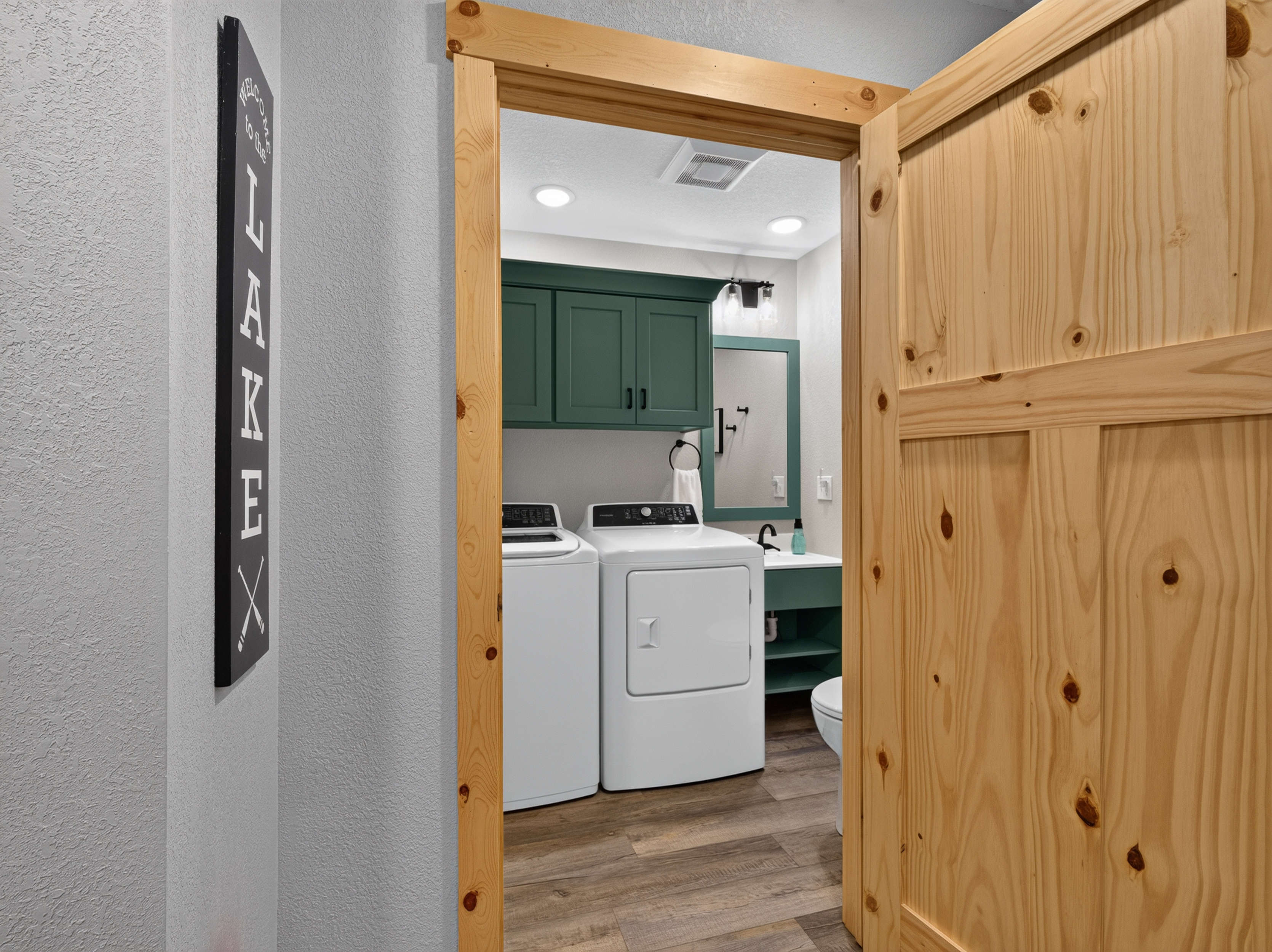  Beautifully Updated Waldron Lake Cottage - 物件實景