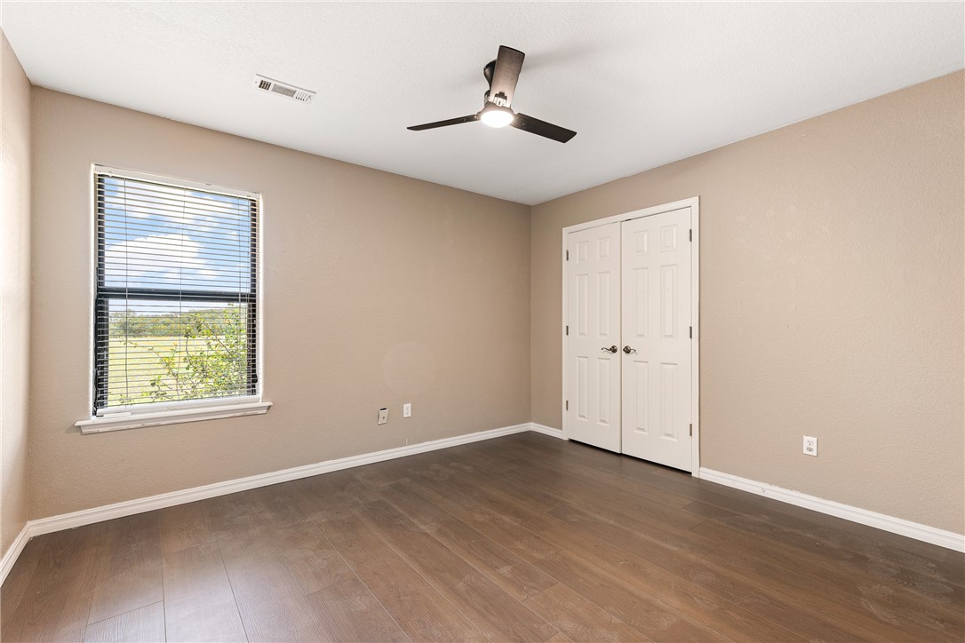 Huntsville, Arkansas, 72740, United States, 3 Bedrooms Bedrooms, ,4 BathroomsBathrooms,Residential,For Sale,1907713