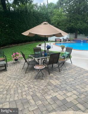 Huntingdon Valley, Pennsylvania, 19006, United States, 4 Bedrooms Bedrooms, ,4 BathroomsBathrooms,Residential,For Sale,1992077